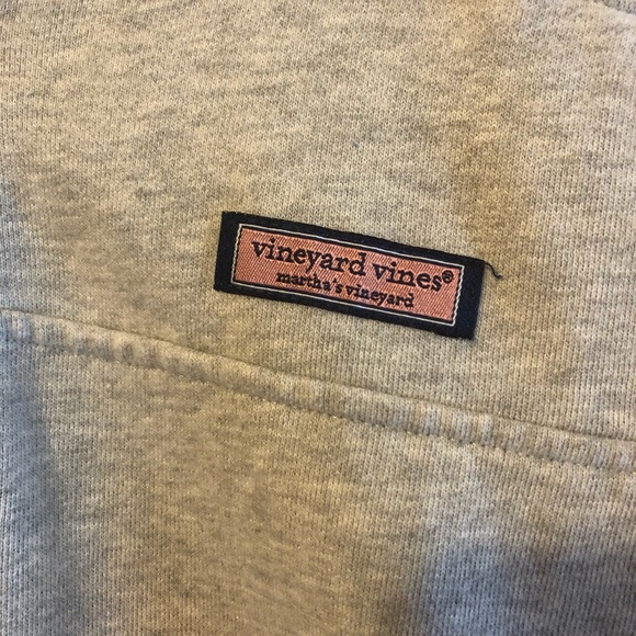 Vineyard Vines Gray Pullover Size Large - Picture 4 of 7